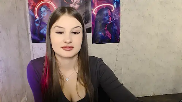 Snapshot of _MiaAngell chatting on October 17, 2025, 12:29 pm MiaAngell online show from October 17, 2025, 12:29 pm