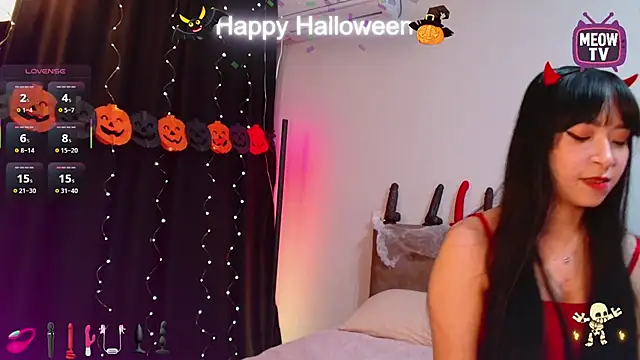 miyakimi0101 online show from November 1, 2025, 1:56 am