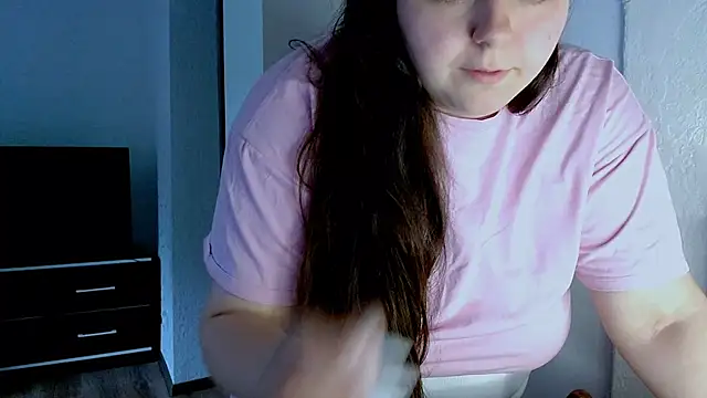 Snapshot of kitsune_8 chatting on May 21, 2026, 5:05 am kitsune 8 online show from May 21, 2026, 5:05 am