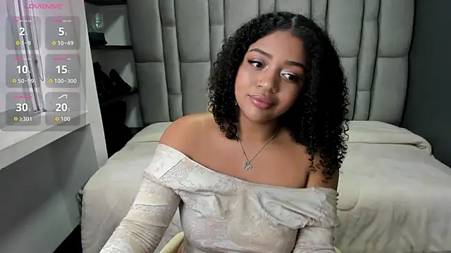 Snapshot of Natasha_rose__ chatting on September 9, 2025, 8:18 pm Natasha rose online show from September 9, 2025, 8:18 pm