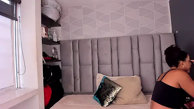 Snapshot of Natasha_rose__ chatting on November 17, 2025, 7:51 pm Natasha rose online show from November 17, 2025, 7:51 pm