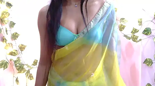 Snapshot of Cute_Pihu01 chatting on February 27, 2025, 11:26 pm Cute Pihu01 online show from February 27, 2025, 11:26 pm