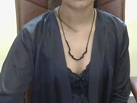 Snapshot of Cute_Pihu01 chatting on October 10, 2025, 7:47 pm Cute Pihu01 online show from October 10, 2025, 7:47 pm