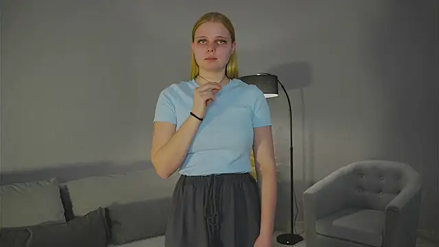 WillaDrye online show from February 28, 2025, 11:36 am