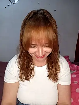 Snapshot of chanel-2025 chatting on April 7, 2026, 2:35 am chanel-2025 online show from April 7, 2026, 2:35 am