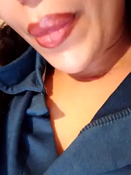 Snapshot of Sexlove1xo chatting on March 27, 2026, 4:19 pm Sexlove1xo online show from March 27, 2026, 4:19 pm