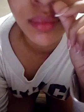 Snapshot of Sexlove1xo chatting on April 24, 2026, 2:19 pm Sexlove1xo online show from April 24, 2026, 2:19 pm