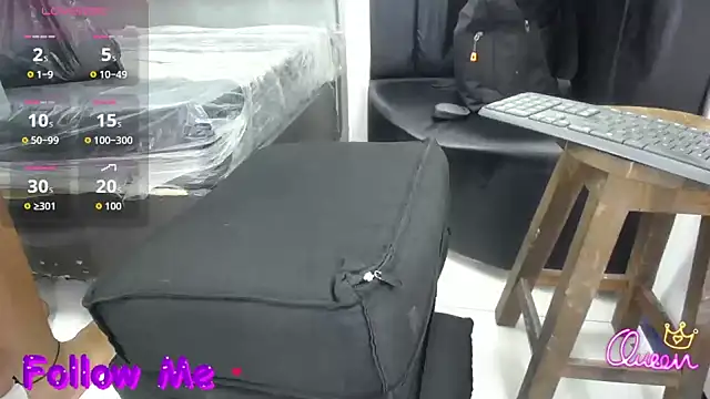 Snapshot of miha_sex91 chatting on April 14, 2026, 11:48 am miha sex91 online show from April 14, 2026, 11:48 am