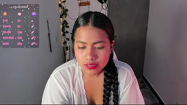 exotic essence  online show from February 25, 2025, 9:48 pm