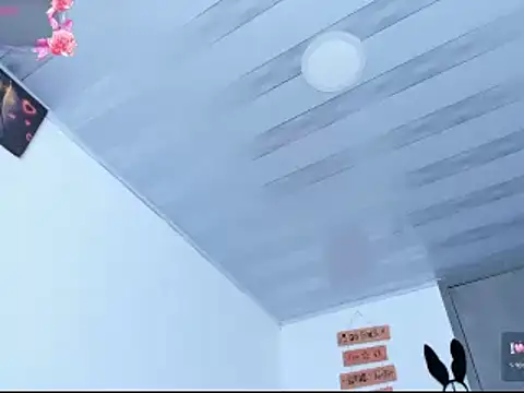 exotic essence  online show from March 12, 2025, 7:04 pm