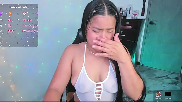 exotic essence  online show from February 27, 2025, 3:26 pm