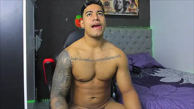 luigi hot  online show from October 28, 2025, 4:50 pm