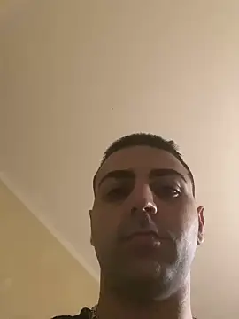 Snapshot of mikekmi21 chatting on March 12, 2025, 12:09 am mikekmi21 online show from March 12, 2025, 12:09 am