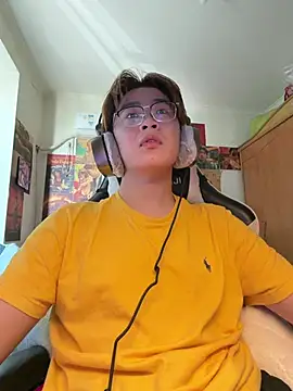 Anson0722 online show from April 19, 2026, 2:45 am