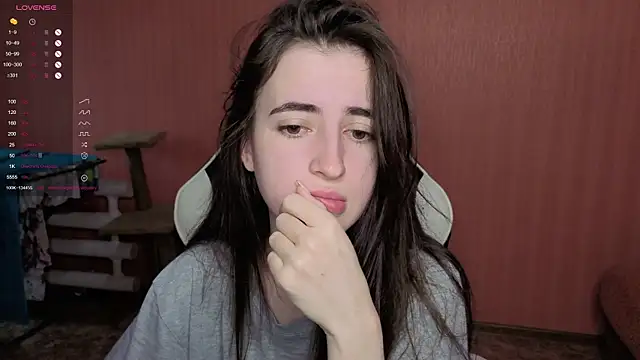 reaiss online show from December 2, 2025, 4:03 am