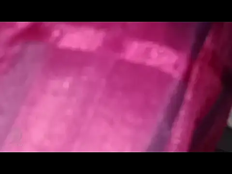 Snapshot of longsexji chatting on January 14, 2026, 5:27 pm longsexji online show from January 14, 2026, 5:27 pm