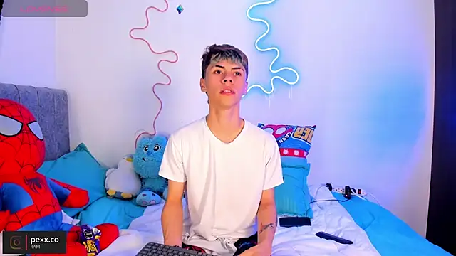 Snapshot of callum_77 chatting on October 10, 2025, 5:08 am callum 77 online show from October 10, 2025, 5:08 am