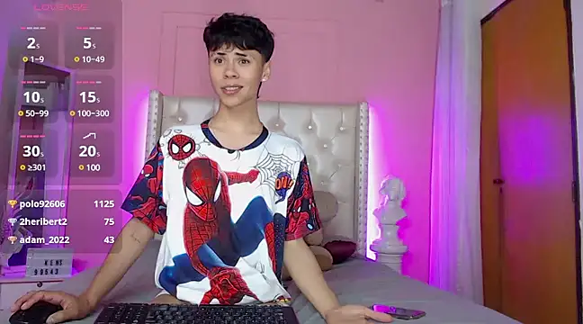 Snapshot of callum_77 chatting on February 27, 2025, 8:35 am callum 77 online show from February 27, 2025, 8:35 am