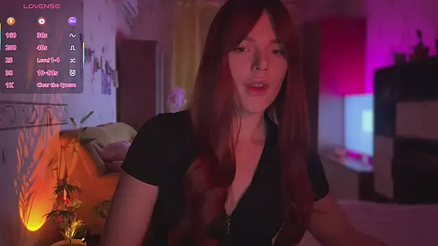 CherryRed Girl online show from February 11, 2026, 8:31 pm