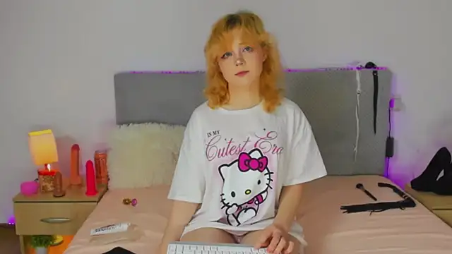 EmilyAngells online show from November 22, 2025, 1:10 pm