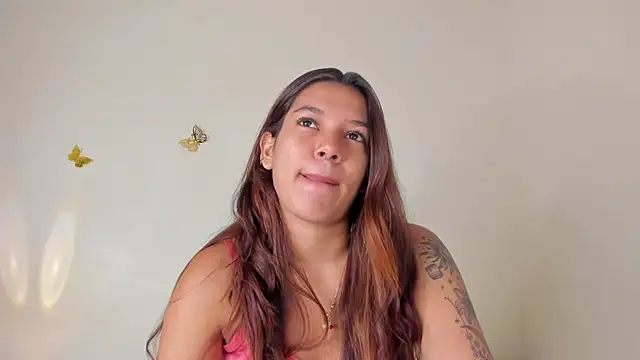 Snapshot of violett_24_ chatting on September 18, 2025, 10:57 pm violett 24 online show from September 18, 2025, 10:57 pm