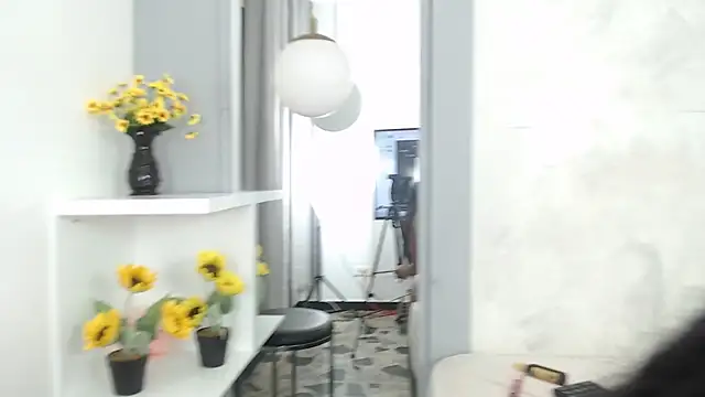 Snapshot of ChiquiFlowers chatting on March 4, 2025, 3:15 pm ChiquiFlowers online show from March 4, 2025, 3:15 pm