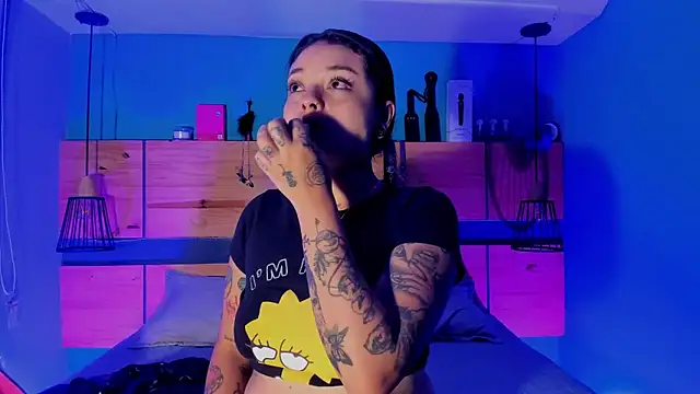 ChloeAllennn online show from March 13, 2026, 11:37 am