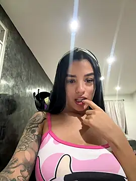 Snapshot of Antonella_Smiith_ chatting on September 16, 2025, 2:45 am Antonella Smiith online show from September 16, 2025, 2:45 am