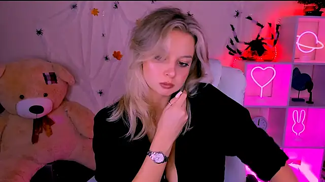 Snapshot of melissa_richardson chatting on October 20, 2025, 4:29 pm melissa richardson online show from October 20, 2025, 4:29 pm