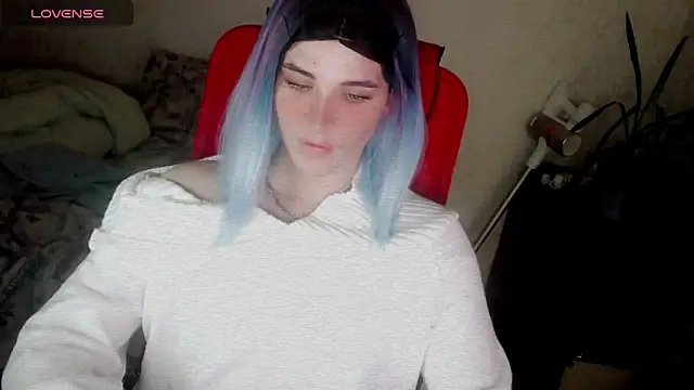 hellenspellman online show from November 3, 2025, 3:04 pm