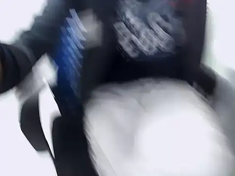 rahulkajuuu0909 online show from January 13, 2026, 7:23 am