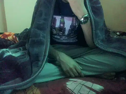 rahulkajuuu0909 online show from November 10, 2025, 6:07 am