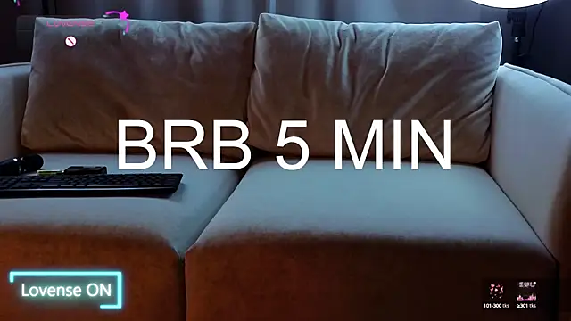 Snapshot of LucettaBurks chatting on March 18, 2025, 6:17 am LucettaBurks online show from March 18, 2025, 6:17 am