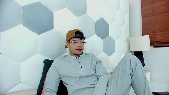 Axel Forte online show from January 13, 2026, 1:15 pm