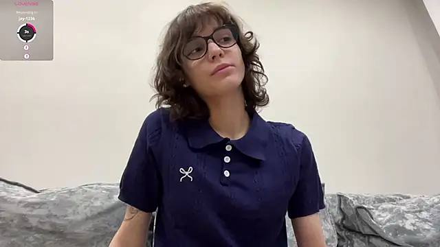 Snapshot of SibleyBurner chatting on February 16, 2026, 4:22 am SibleyBurner online show from February 16, 2026, 4:22 am