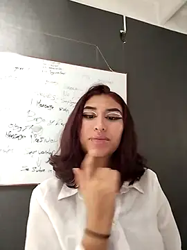 Jade Rodriguez online show from February 25, 2025, 9:48 pm