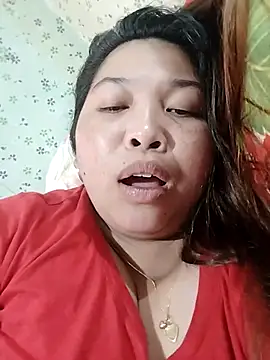 Snapshot of Sweet_fatty18 chatting on February 21, 2025, 3:45 am Sweet fatty18 online show from February 21, 2025, 3:45 am