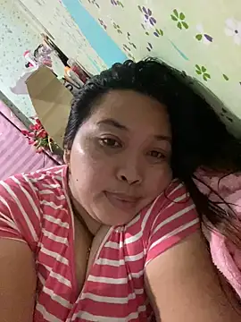 Snapshot of Sweet_fatty18 chatting on December 9, 2024, 11:34 pm Sweet fatty18 online show from December 9, 2024, 11:34 pm