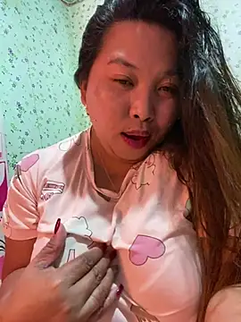 Snapshot of Sweet_fatty18 chatting on February 25, 2025, 1:52 am Sweet fatty18 online show from February 25, 2025, 1:52 am