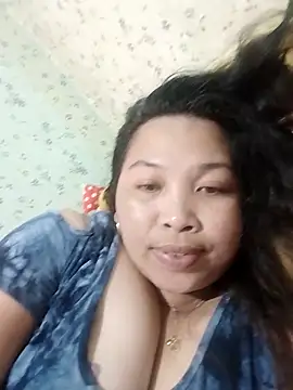 Snapshot of Sweet_fatty18 chatting on March 6, 2025, 2:30 am Sweet fatty18 online show from March 6, 2025, 2:30 am