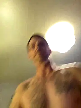 lambomusik online show from April 24, 2026, 8:27 am