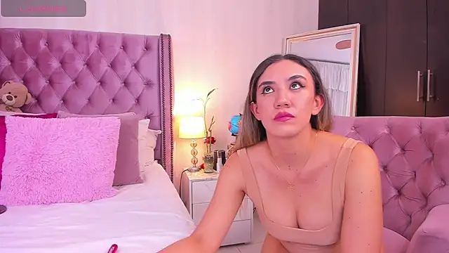 natashaleightt online show from February 28, 2025, 2:42 am