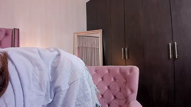 Snapshot of natashaleightt chatting on April 10, 2026, 2:29 am natashaleightt online show from April 10, 2026, 2:29 am