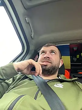 Snapshot of daniel21p chatting on February 27, 2025, 2:54 pm daniel21p online show from February 27, 2025, 2:54 pm