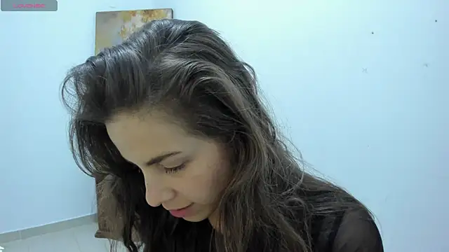 Snapshot of jessyegoldenn chatting on October 10, 2025, 12:44 am jessyegoldenn online show from October 10, 2025, 12:44 am