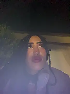 MichelleDiaz Pink online show from March 11, 2025, 7:35 am