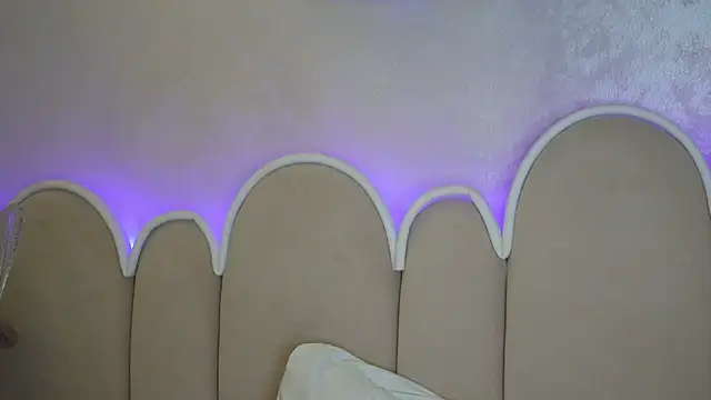 Snapshot of Alice_Voss chatting on June 27, 2026, 12:22 pm Alice Voss online show from June 27, 2026, 12:22 pm