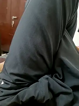 Delhi BoyBigcock online show from February 23, 2025, 8:17 am