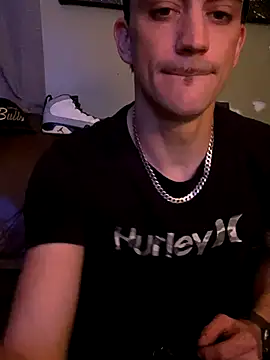 Polaroid White online show from October 17, 2025, 8:50 am