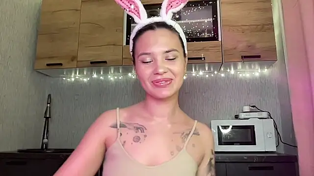 Snapshot of Just_Scarlet_ chatting on December 19, 2025, 12:29 pm Just Scarlet online show from December 19, 2025, 12:29 pm